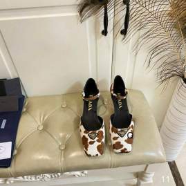 Picture of Prada Shoes _SKUPradasz35-40SY050219013